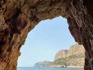 Cova de la sendra in Moraira